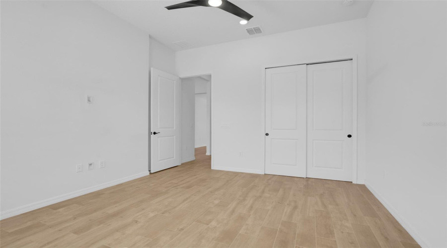 ORLANDO, Florida 32836, 3 Bedrooms Bedrooms, ,3 BathroomsBathrooms,Residential,For Sale,PARK ESTATES,0,MFRO6426187