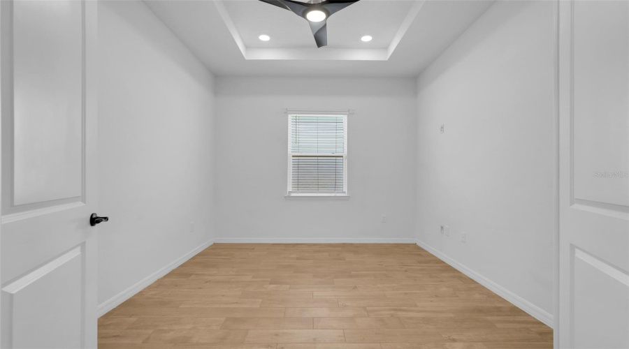 ORLANDO, Florida 32836, 3 Bedrooms Bedrooms, ,3 BathroomsBathrooms,Residential,For Sale,PARK ESTATES,0,MFRO6426187