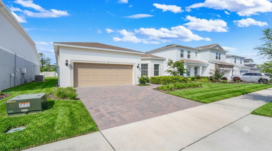 ORLANDO, Florida 32836, 3 Bedrooms Bedrooms, ,3 BathroomsBathrooms,Residential,For Sale,PARK ESTATES,0,MFRO6426187