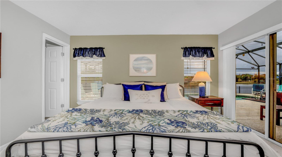 DAVENPORT, Florida 33896, 4 Bedrooms Bedrooms, ,3 BathroomsBathrooms,Residential,For Sale,RUBINO,0,MFRO6426963