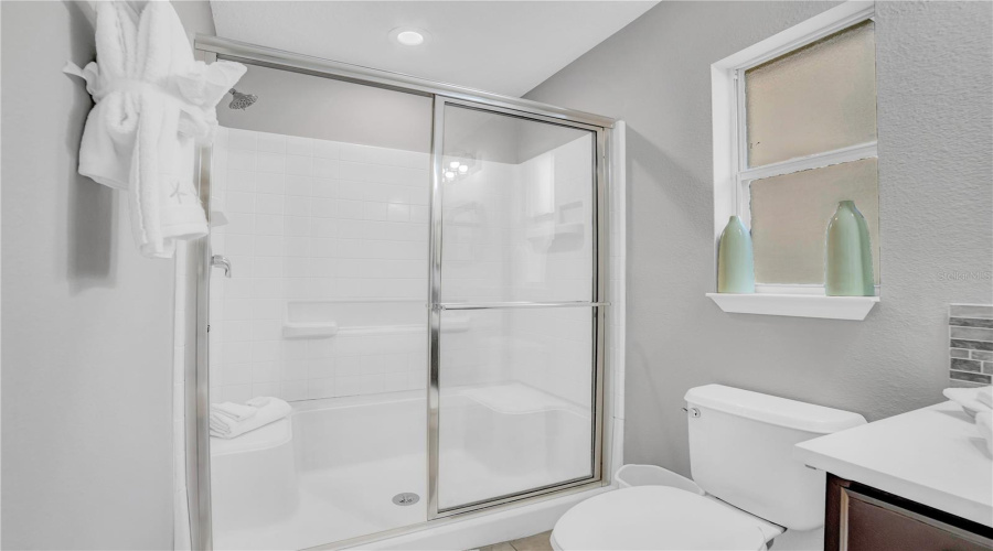 DAVENPORT, Florida 33896, 4 Bedrooms Bedrooms, ,3 BathroomsBathrooms,Residential,For Sale,RUBINO,0,MFRO6426963