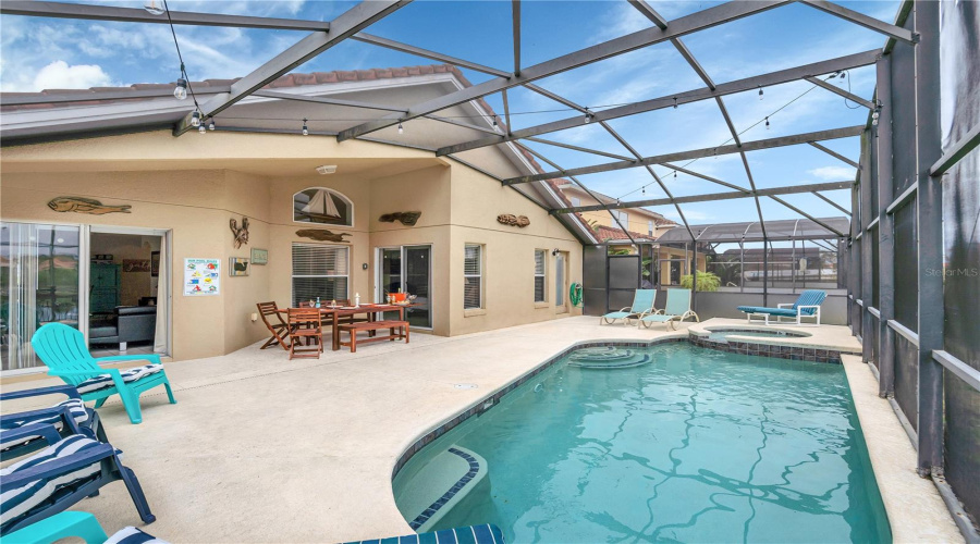 DAVENPORT, Florida 33896, 4 Bedrooms Bedrooms, ,3 BathroomsBathrooms,Residential,For Sale,RUBINO,0,MFRO6426963