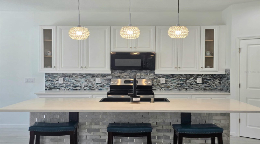 DAVENPORT, Florida 33837, 4 Bedrooms Bedrooms, ,2 BathroomsBathrooms,Residential,For Sale,DISA,0,MFRP4939376