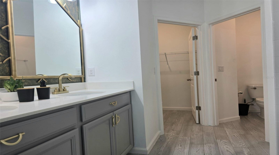 DAVENPORT, Florida 33837, 4 Bedrooms Bedrooms, ,2 BathroomsBathrooms,Residential,For Sale,DISA,0,MFRP4939376
