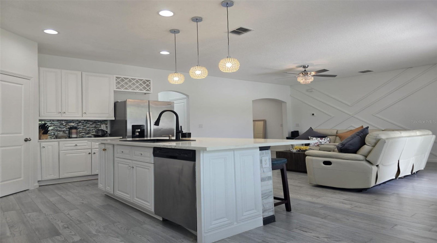 DAVENPORT, Florida 33837, 4 Bedrooms Bedrooms, ,2 BathroomsBathrooms,Residential,For Sale,DISA,0,MFRP4939376