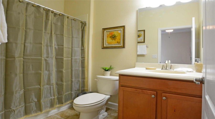 DAVENPORT, Florida 33896, 6 Bedrooms Bedrooms, ,6 BathroomsBathrooms,Residential,For Sale,MOON VALLEY,0,MFRS5154133