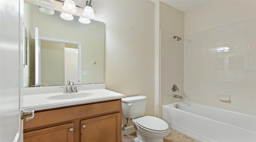 DAVENPORT, Florida 33896, 3 Bedrooms Bedrooms, ,3 BathroomsBathrooms,Residential,For Sale,PALMETTO DUNES,0,MFRS5148575