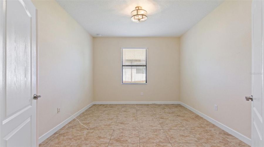 DAVENPORT, Florida 33896, 3 Bedrooms Bedrooms, ,3 BathroomsBathrooms,Residential,For Sale,PALMETTO DUNES,0,MFRS5148575