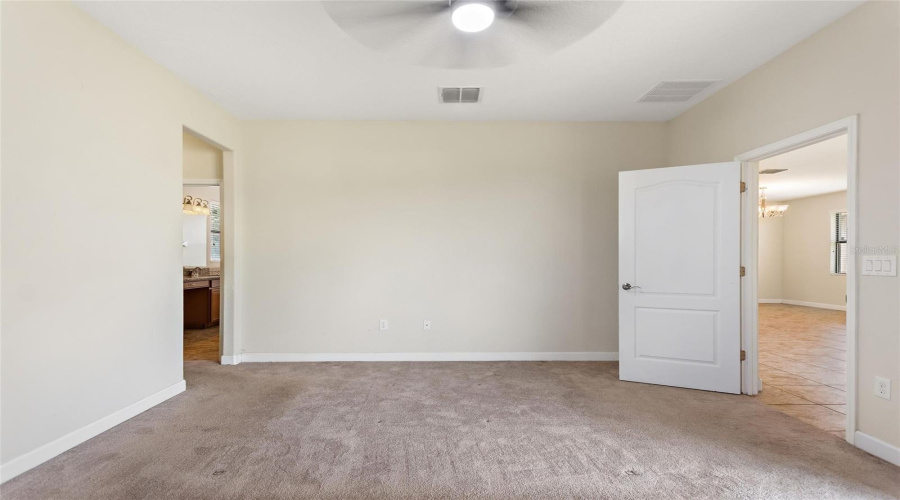 DAVENPORT, Florida 33896, 3 Bedrooms Bedrooms, ,3 BathroomsBathrooms,Residential,For Sale,PALMETTO DUNES,0,MFRS5148575
