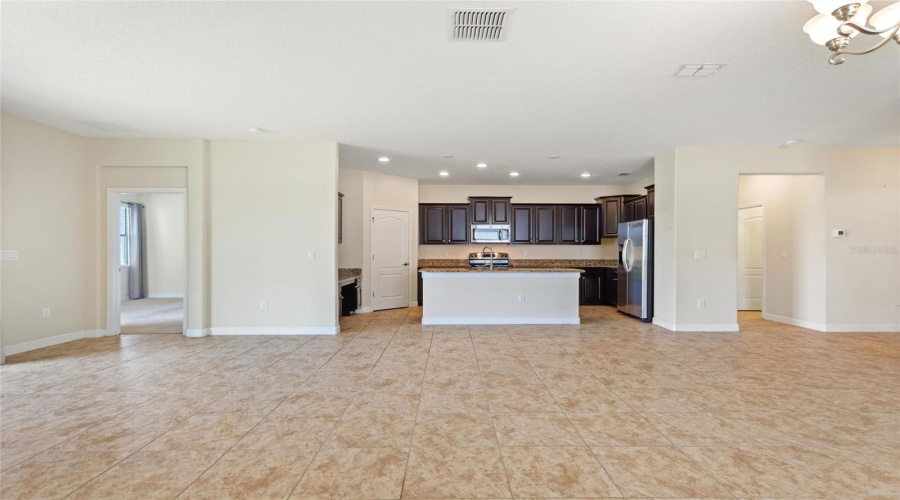 DAVENPORT, Florida 33896, 3 Bedrooms Bedrooms, ,3 BathroomsBathrooms,Residential,For Sale,PALMETTO DUNES,0,MFRS5148575