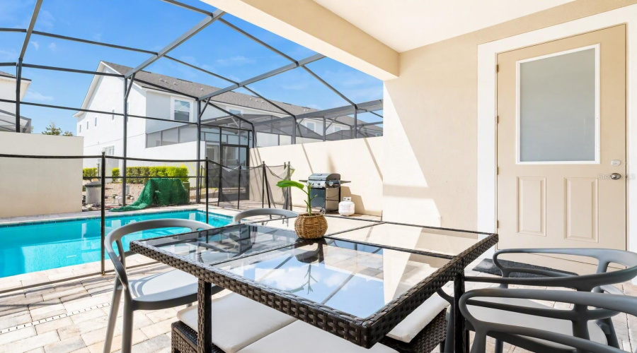 KISSIMMEE, Florida 34747, 3 Bedrooms Bedrooms, ,3 BathroomsBathrooms,Residential,For Sale,CAREY PALM,0,MFRO6427089
