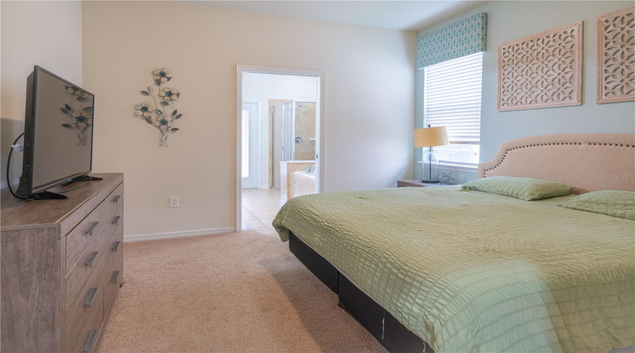 KISSIMMEE, Florida 34747, 6 Bedrooms Bedrooms, ,4 BathroomsBathrooms,Residential,For Sale,GOBI,0,MFRS5154103