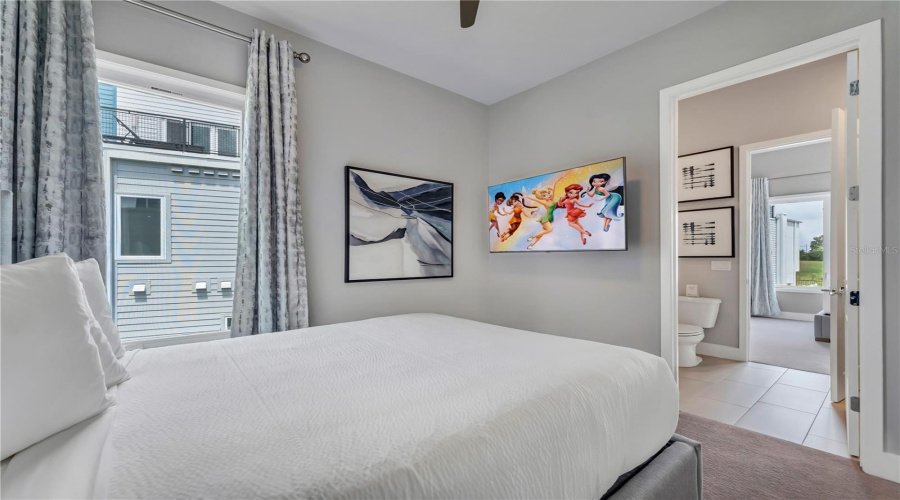 KISSIMMEE, Florida 34747, 5 Bedrooms Bedrooms, ,4 BathroomsBathrooms,Residential,For Sale,SANDY RIDGE,0,MFRG5115349