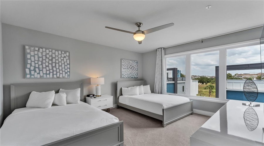 KISSIMMEE, Florida 34747, 5 Bedrooms Bedrooms, ,4 BathroomsBathrooms,Residential,For Sale,SANDY RIDGE,0,MFRG5115349