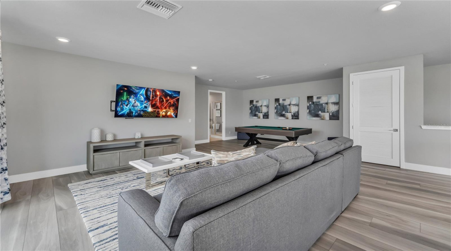 KISSIMMEE, Florida 34747, 5 Bedrooms Bedrooms, ,4 BathroomsBathrooms,Residential,For Sale,SANDY RIDGE,0,MFRG5115349