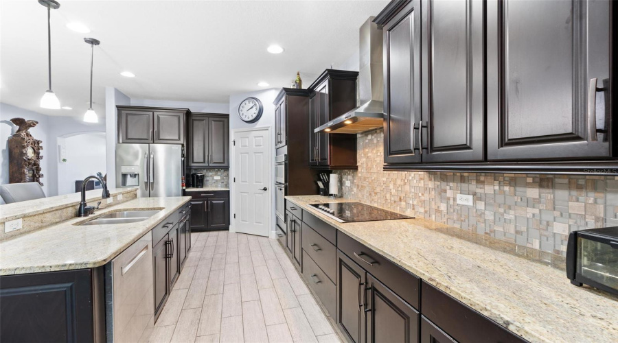 Davenport, Florida 33837, 4 Bedrooms Bedrooms, ,3 Bathroomsbathrooms,Residential,For Sale,Lexington,0,Mfro6421070