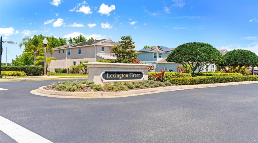 Davenport, Florida 33837, 4 Bedrooms Bedrooms, ,3 Bathroomsbathrooms,Residential,For Sale,Lexington,0,Mfro6421070