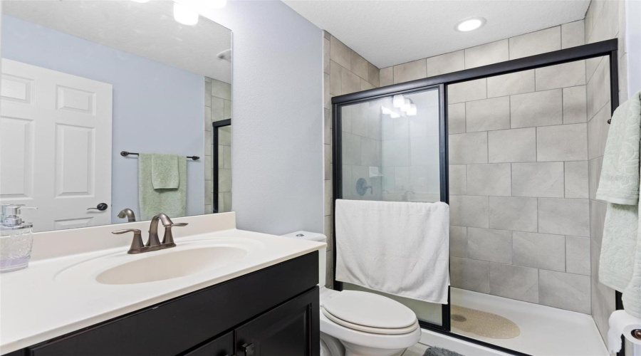 Davenport, Florida 33837, 4 Bedrooms Bedrooms, ,3 Bathroomsbathrooms,Residential,For Sale,Lexington,0,Mfro6421070