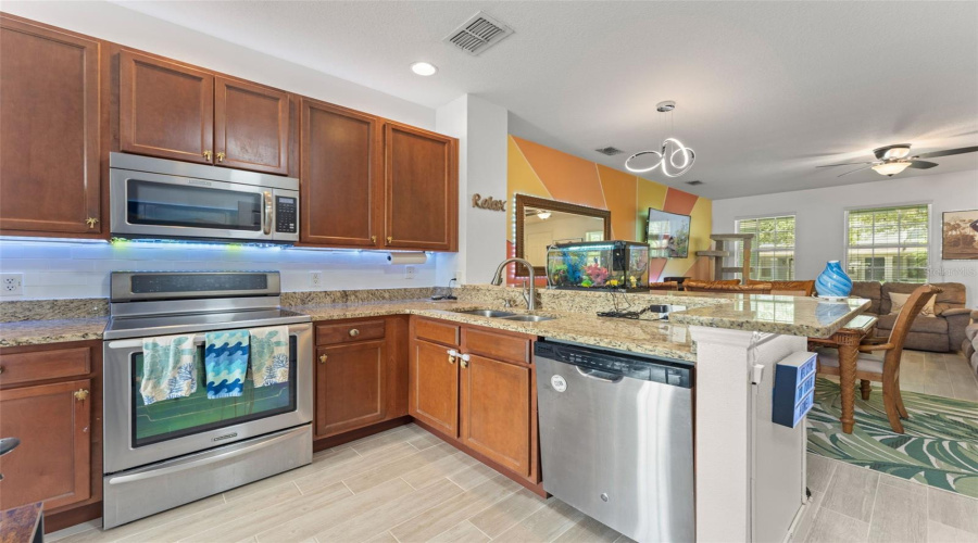 ORLANDO, Florida 32836, 3 Bedrooms Bedrooms, ,2 BathroomsBathrooms,Residential,For Sale,LEELAND ARCHER,0,MFRO6426544