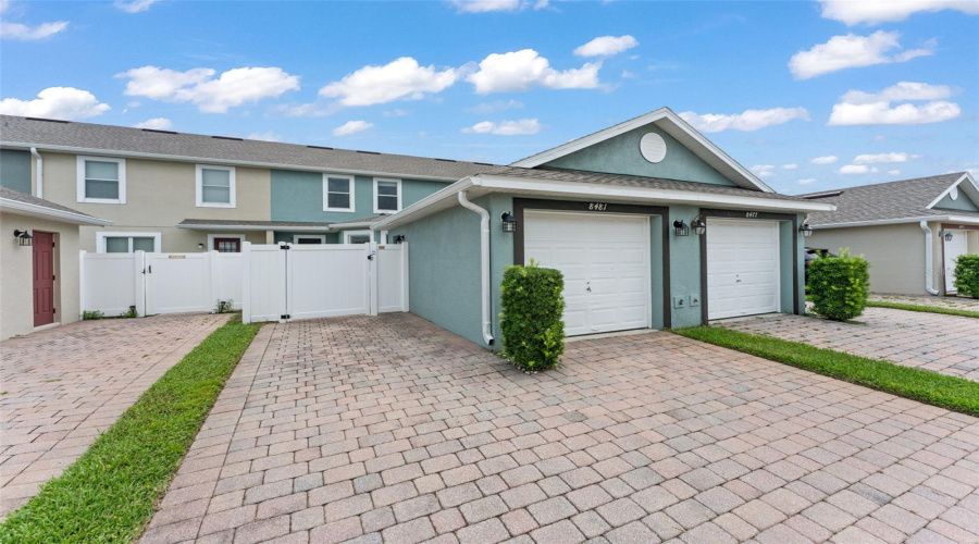 Orlando, Florida 32836, 3 Bedroom Bedrooms, ,2 Bathroombathrooms,Residential,For Sale,Leeland Archer,0,Mfro6426544