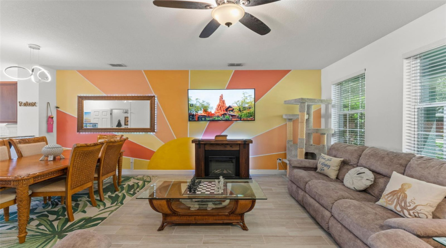 ORLANDO, Florida 32836, 3 Bedrooms Bedrooms, ,2 BathroomsBathrooms,Residential,For Sale,LEELAND ARCHER,0,MFRO6426544