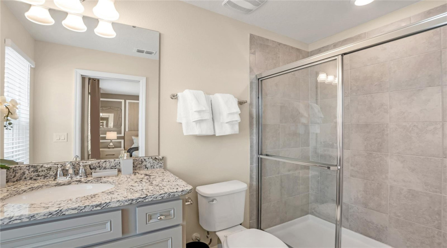 DAVENPORT, Florida 33897, 7 Bedrooms Bedrooms, ,5 BathroomsBathrooms,Residential,For Sale,SUMMER,0,MFRO6383749