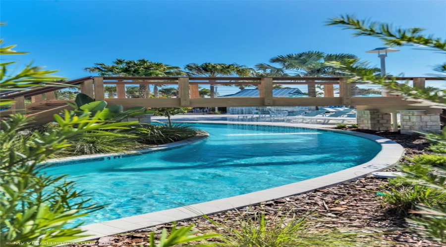 DAVENPORT, Florida 33897, 7 Bedrooms Bedrooms, ,5 BathroomsBathrooms,Residential,For Sale,SUMMER,0,MFRO6383749