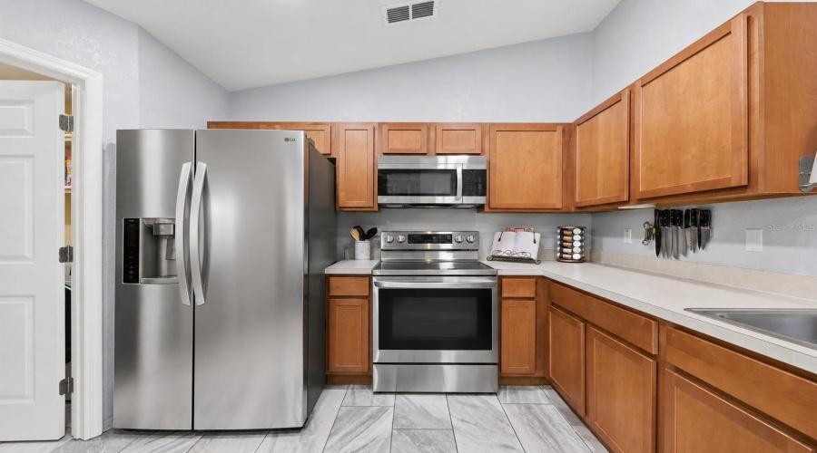 DAVENPORT, Florida 33837, 3 Bedrooms Bedrooms, ,2 BathroomsBathrooms,Residential,For Sale,MERRIMACK,0,MFRO6425830