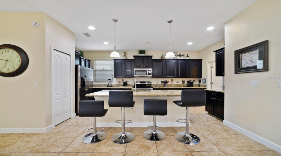 KISSIMMEE, Florida 34747, 5 Bedrooms Bedrooms, ,5 BathroomsBathrooms,Residential,For Sale,BISMARCK PALM,0,MFRO6426454