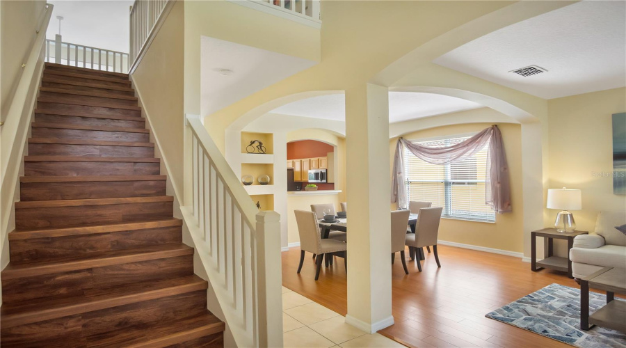 DAVENPORT, Florida 33897, 6 Bedrooms Bedrooms, ,5 BathroomsBathrooms,Residential,For Sale,SEVILLA,0,MFRO6427610