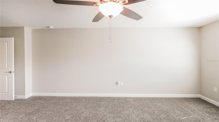 KISSIMMEE, Florida 34746, 4 Bedrooms Bedrooms, ,2 BathroomsBathrooms,Residential,For Sale,CRESCENT MOON,0,MFRC7528790
