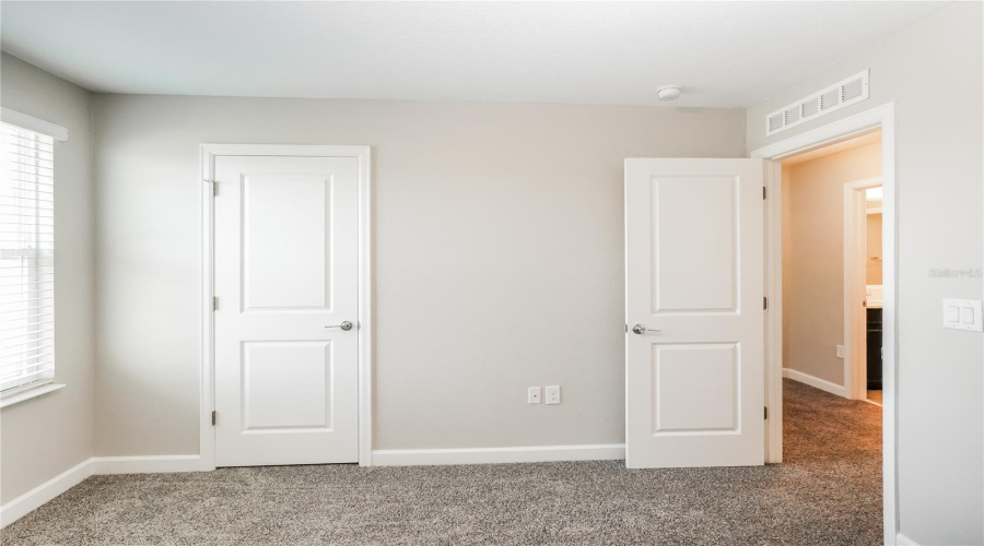 KISSIMMEE, Florida 34746, 4 Bedrooms Bedrooms, ,2 BathroomsBathrooms,Residential,For Sale,CRESCENT MOON,0,MFRC7528790