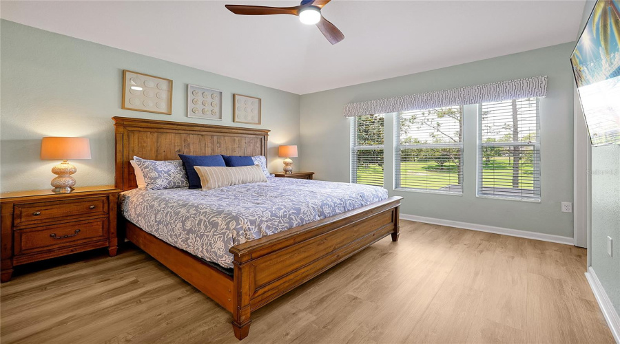 Master Bedroom - King Bed - 2nd Floor