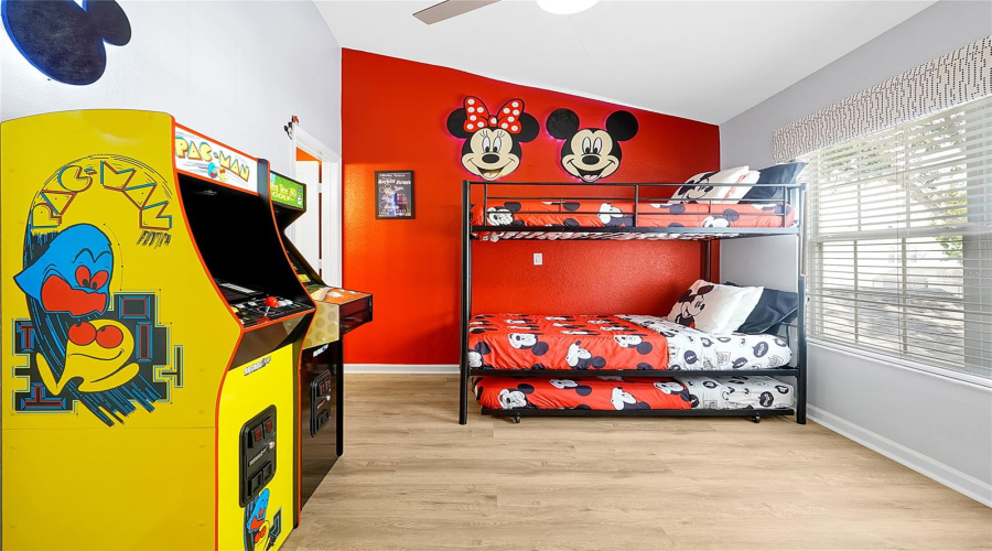 KISSIMMEE, Florida 34747, 3 Bedrooms Bedrooms, ,3 BathroomsBathrooms,Residential,For Sale,RENSHAW,0,MFRO6427721