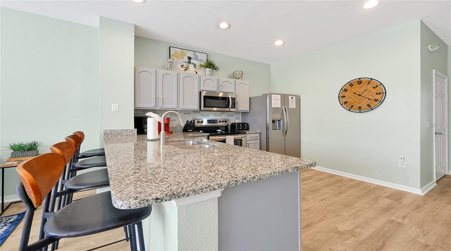 KISSIMMEE, Florida 34747, 3 Bedrooms Bedrooms, ,3 BathroomsBathrooms,Residential,For Sale,RENSHAW,0,MFRO6427721
