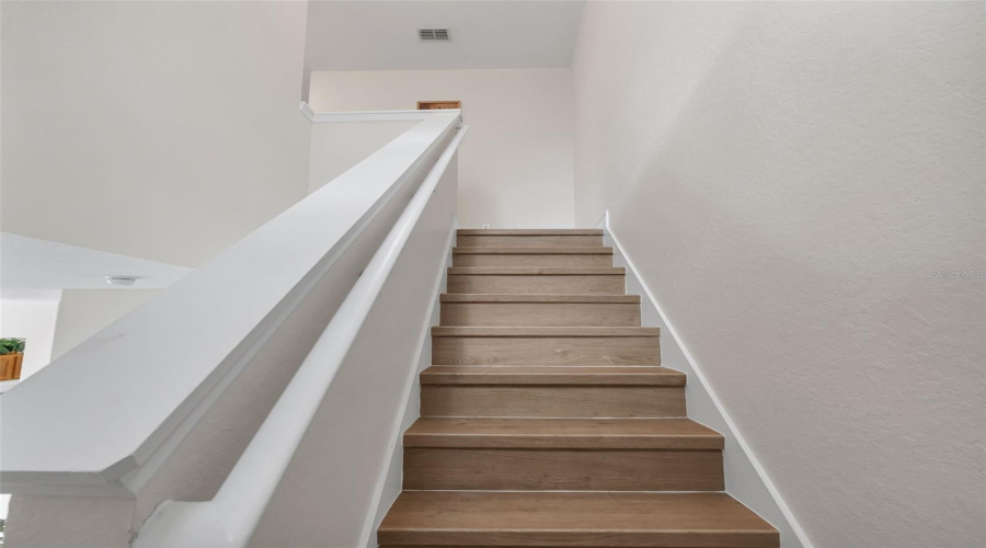 DAVENPORT, Florida 33897, 4 Bedrooms Bedrooms, ,3 BathroomsBathrooms,Residential,For Sale,CALABRIA,0,MFRO6426612