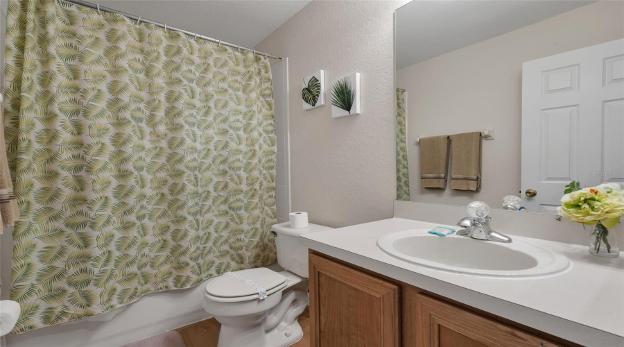 DAVENPORT, Florida 33897, 4 Bedrooms Bedrooms, ,3 BathroomsBathrooms,Residential,For Sale,CALABRIA,0,MFRO6426612