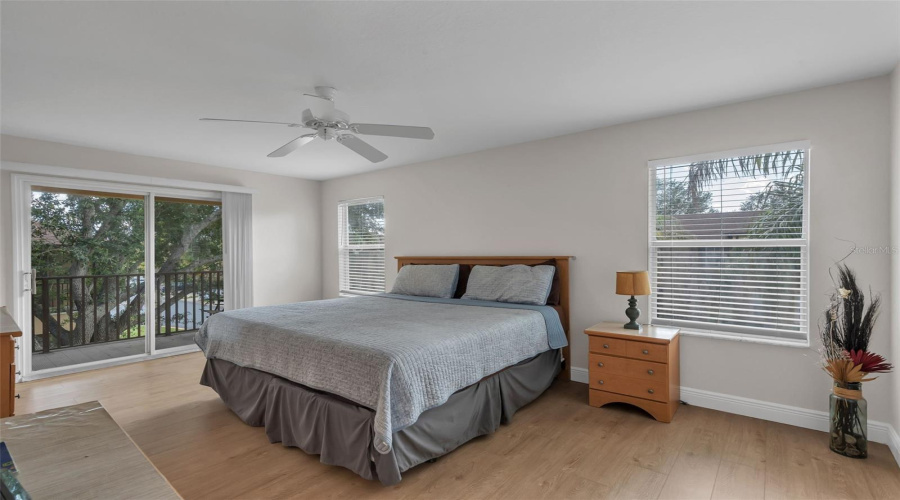 DAVENPORT, Florida 33897, 4 Bedrooms Bedrooms, ,3 BathroomsBathrooms,Residential,For Sale,CALABRIA,0,MFRO6426612