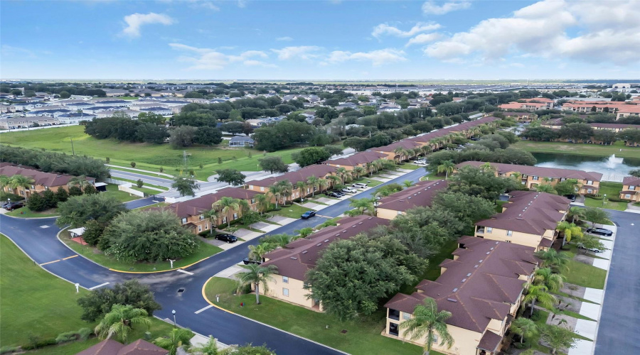 DAVENPORT, Florida 33897, 4 Bedrooms Bedrooms, ,3 BathroomsBathrooms,Residential,For Sale,CALABRIA,0,MFRO6426612