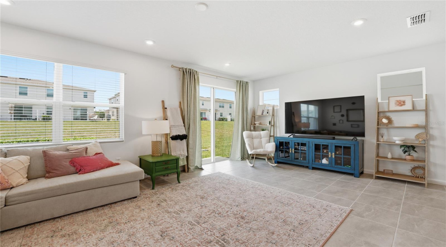 KISSIMMEE, Florida 34747, 3 Bedrooms Bedrooms, ,2 BathroomsBathrooms,Residential,For Sale,SEASIDE MIST,0,MFRO6415418
