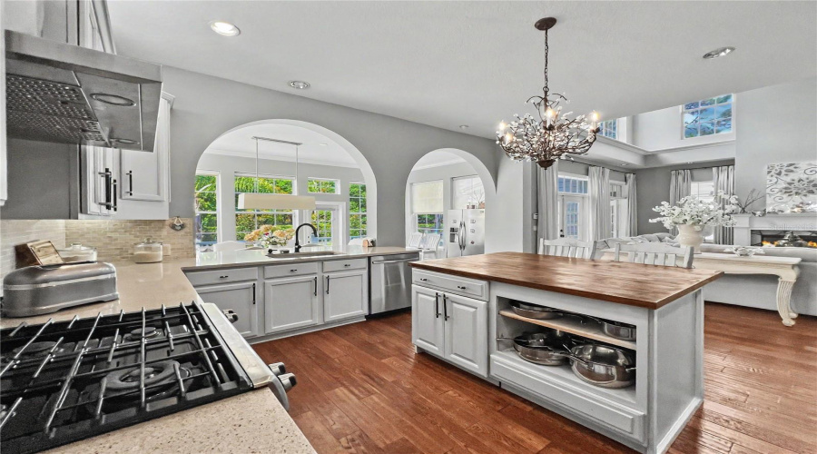 CELEBRATION, Florida 34747, 6 Bedrooms Bedrooms, ,4 BathroomsBathrooms,Residential,For Sale,OAK SHADOWS,0,MFRO6421489