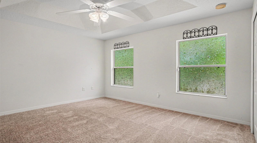 KISSIMMEE, Florida 34747, 3 Bedrooms Bedrooms, ,3 BathroomsBathrooms,Residential,For Sale,LONG ISLAND DR,0,MFRO6418351