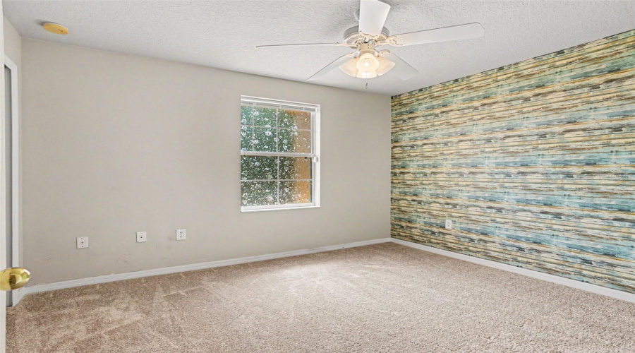 KISSIMMEE, Florida 34747, 3 Bedrooms Bedrooms, ,3 BathroomsBathrooms,Residential,For Sale,LONG ISLAND DR,0,MFRO6418351