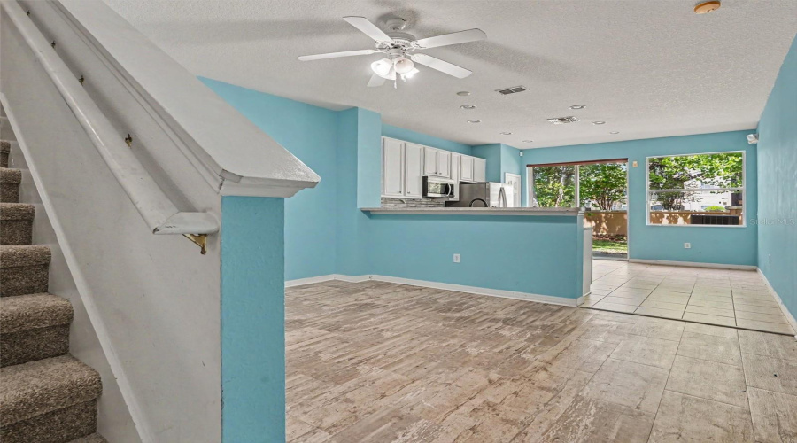 KISSIMMEE, Florida 34747, 3 Bedrooms Bedrooms, ,3 BathroomsBathrooms,Residential,For Sale,LONG ISLAND DR,0,MFRO6418351