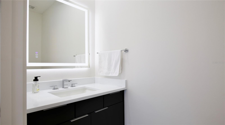 DAVENPORT, Florida 33837, 4 Bedrooms Bedrooms, ,3 BathroomsBathrooms,Residential,For Sale,KENSINGTON,0,MFRO6428026