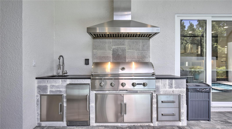 DAVENPORT, Florida 33837, 4 Bedrooms Bedrooms, ,3 BathroomsBathrooms,Residential,For Sale,KENSINGTON,0,MFRO6428026