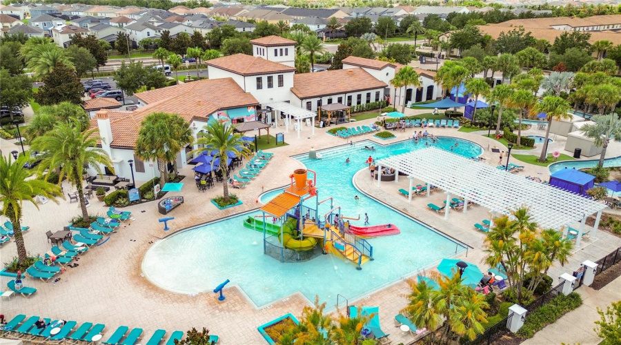 Splash pad & resort pool for all ages