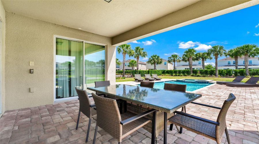 KISSIMMEE, Florida 34747, 6 Bedrooms Bedrooms, ,6 BathroomsBathrooms,Residential,For Sale,GRABEN,0,MFRS5154383