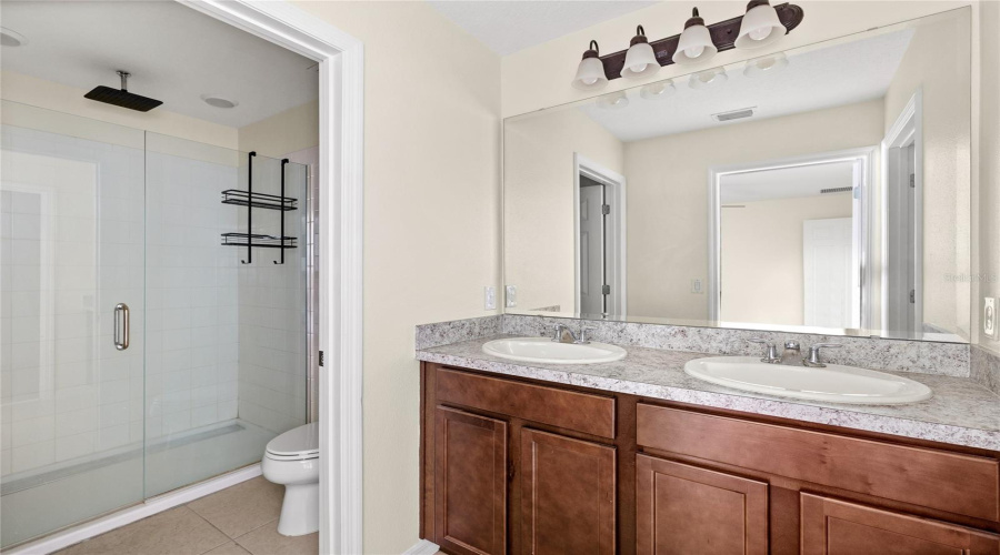DAVENPORT, Florida 33837, 4 Bedrooms Bedrooms, ,2 BathroomsBathrooms,Residential,For Sale,ANNA,0,MFRO6426667