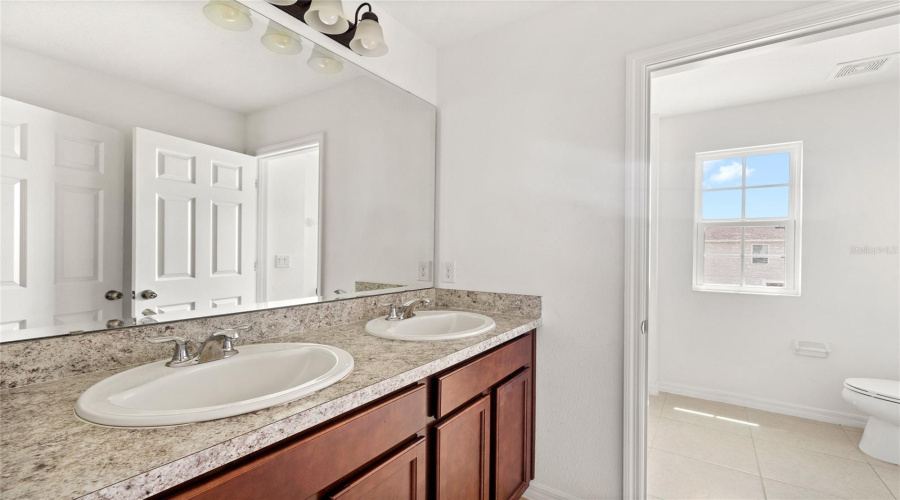 DAVENPORT, Florida 33837, 4 Bedrooms Bedrooms, ,2 BathroomsBathrooms,Residential,For Sale,ANNA,0,MFRO6426667